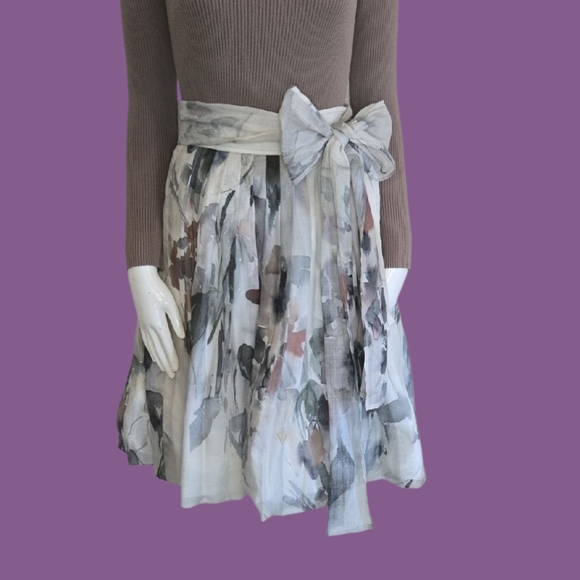 Pauw Amsterdam Dresses & Skirts - Pauw Amsterdam Gray and White Skater Skirt with Tie Front